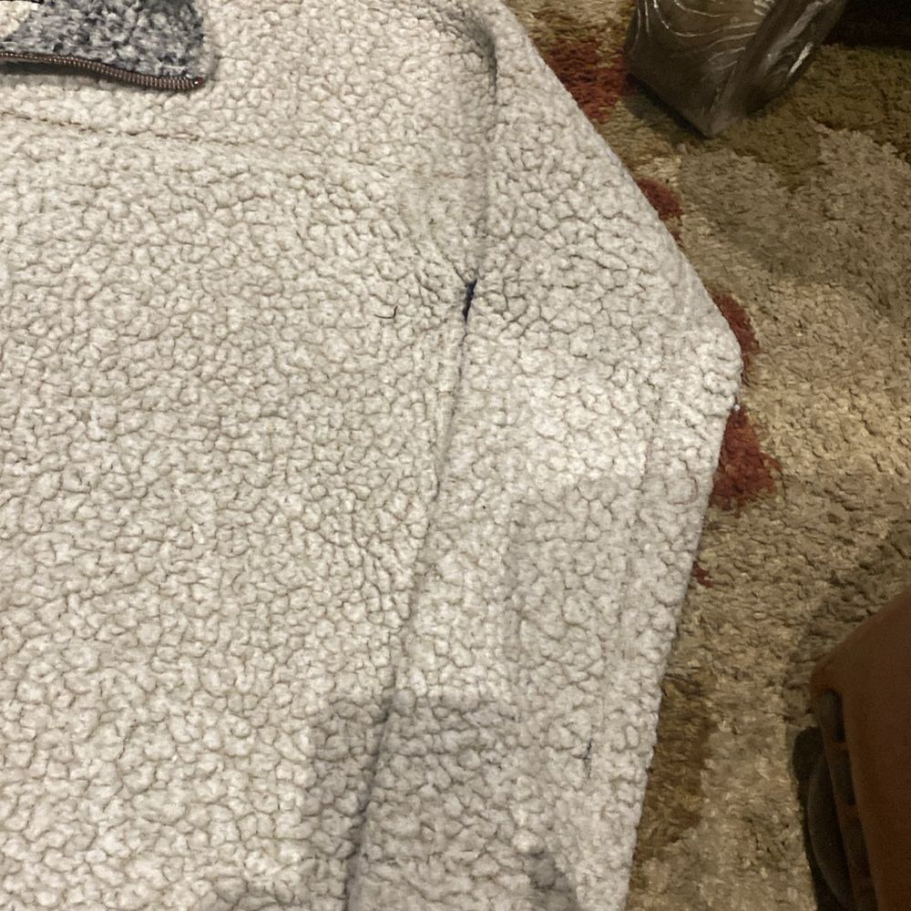 ❤️ True Grit Pullover❤️ - Picture 5 of 6
